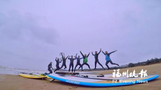 永万路改造提升途经车辆减速慢行